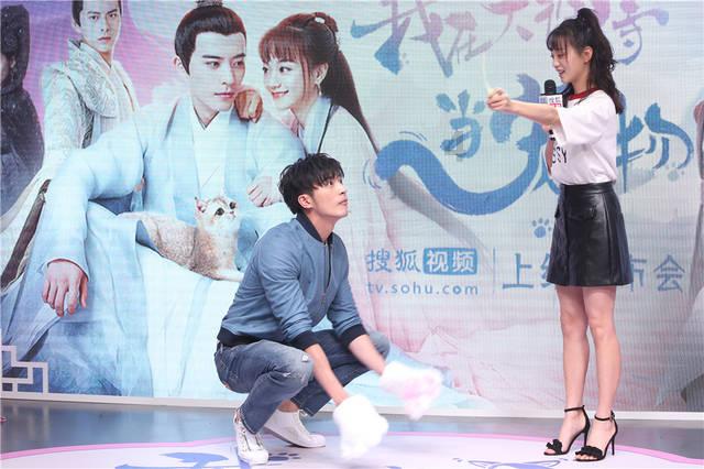 百合花茶有益于消除皱纹吗？在一天的什么时候喝效果明显？